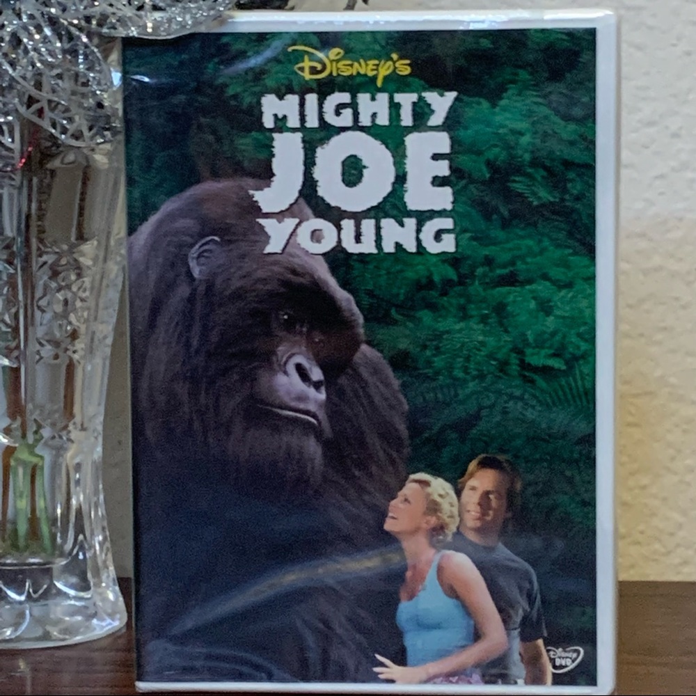Disney’s Mighty Joe Young with Charlize Theron DVD - Picture 1 of 4